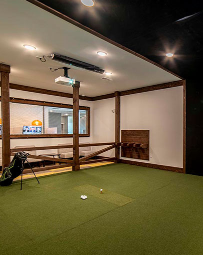 Sports simulator with putting area